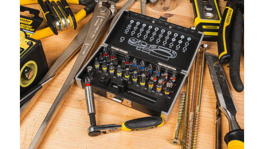 Set 32 buc biti ¼ image