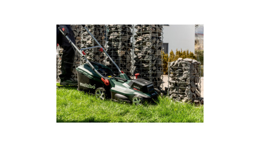 RM 36-18 LTX BL 36 Cordless Lawn Mower image