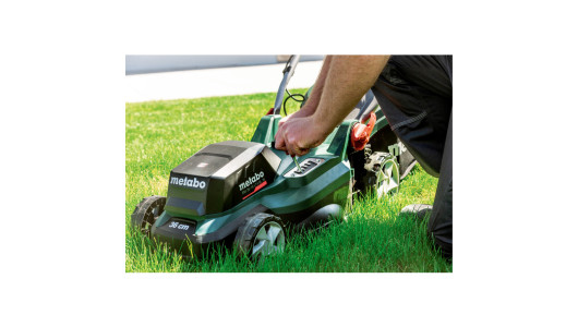 Косачка акум. 36cm 45L METABO RM 36-18 LTX BL 36 SOLO image